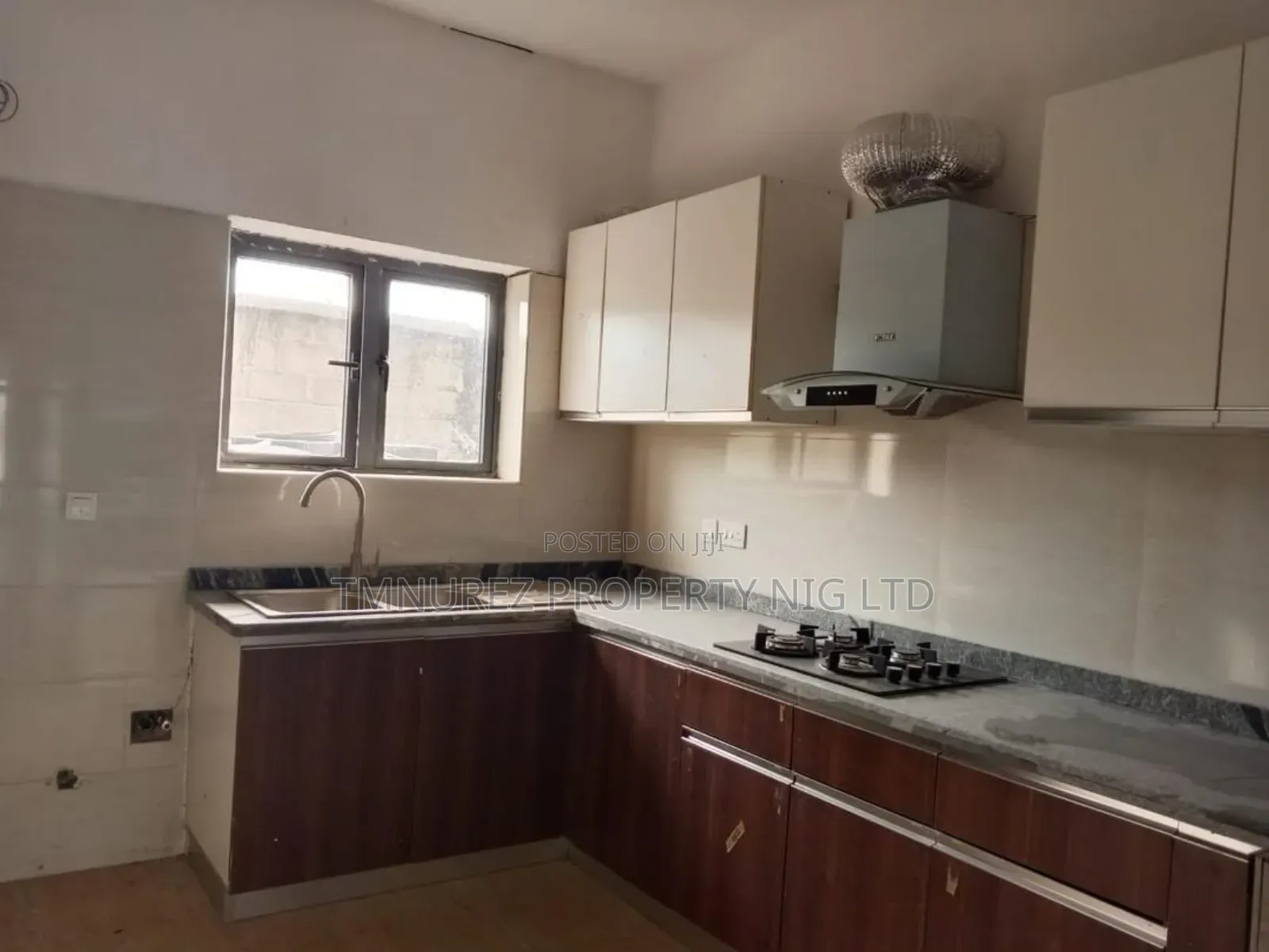 3bdrm Apartment in VGC / Ajah for sale