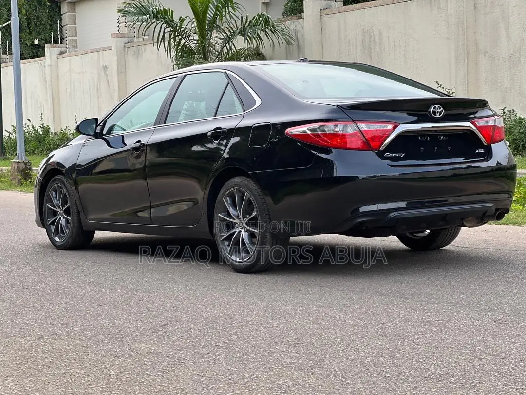 Toyota Camry XSE 4dr Sedan (2.5l 4cyl 6A) 2016 Black