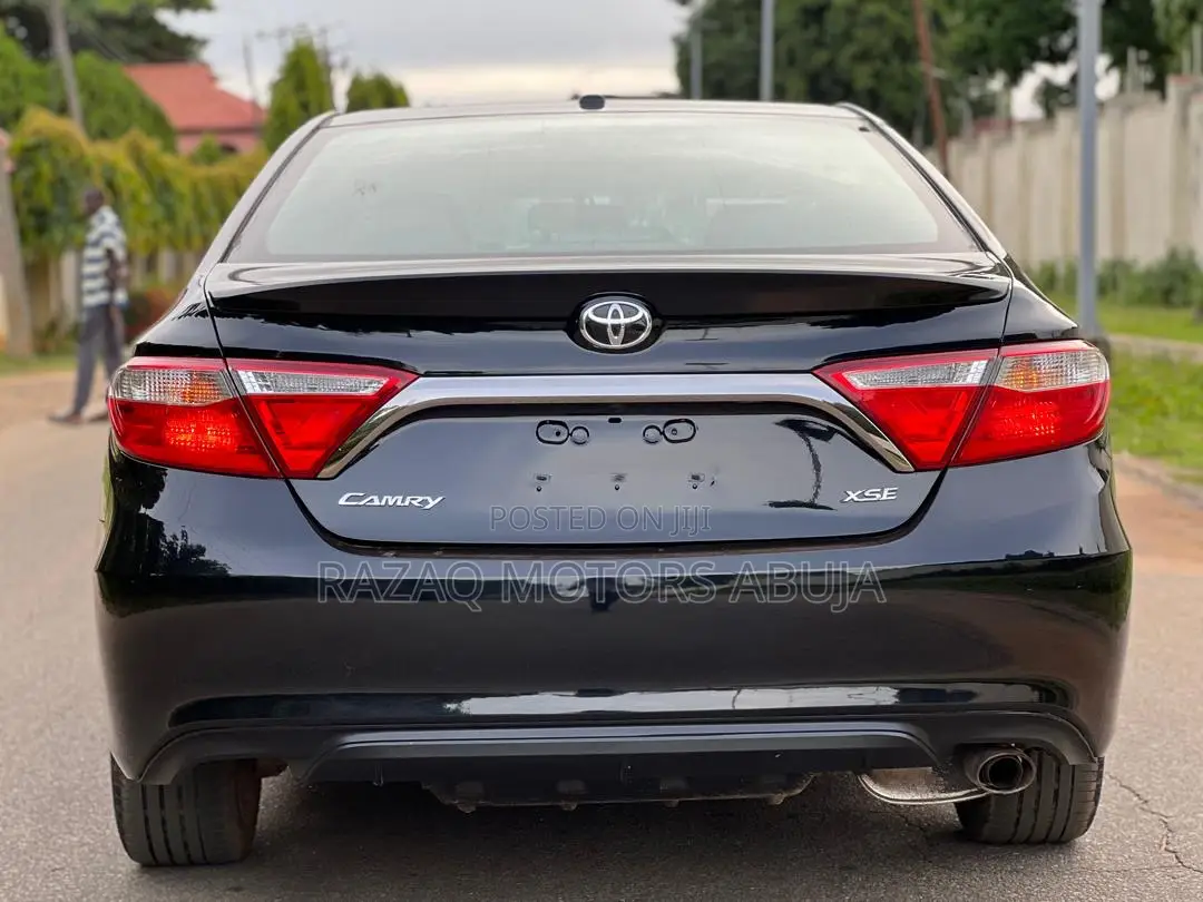 Toyota Camry XSE 4dr Sedan (2.5l 4cyl 6A) 2016 Black