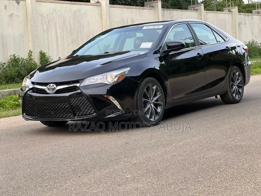 Toyota Camry XSE 4dr Sedan (2.5l 4cyl 6A) 2016 Black