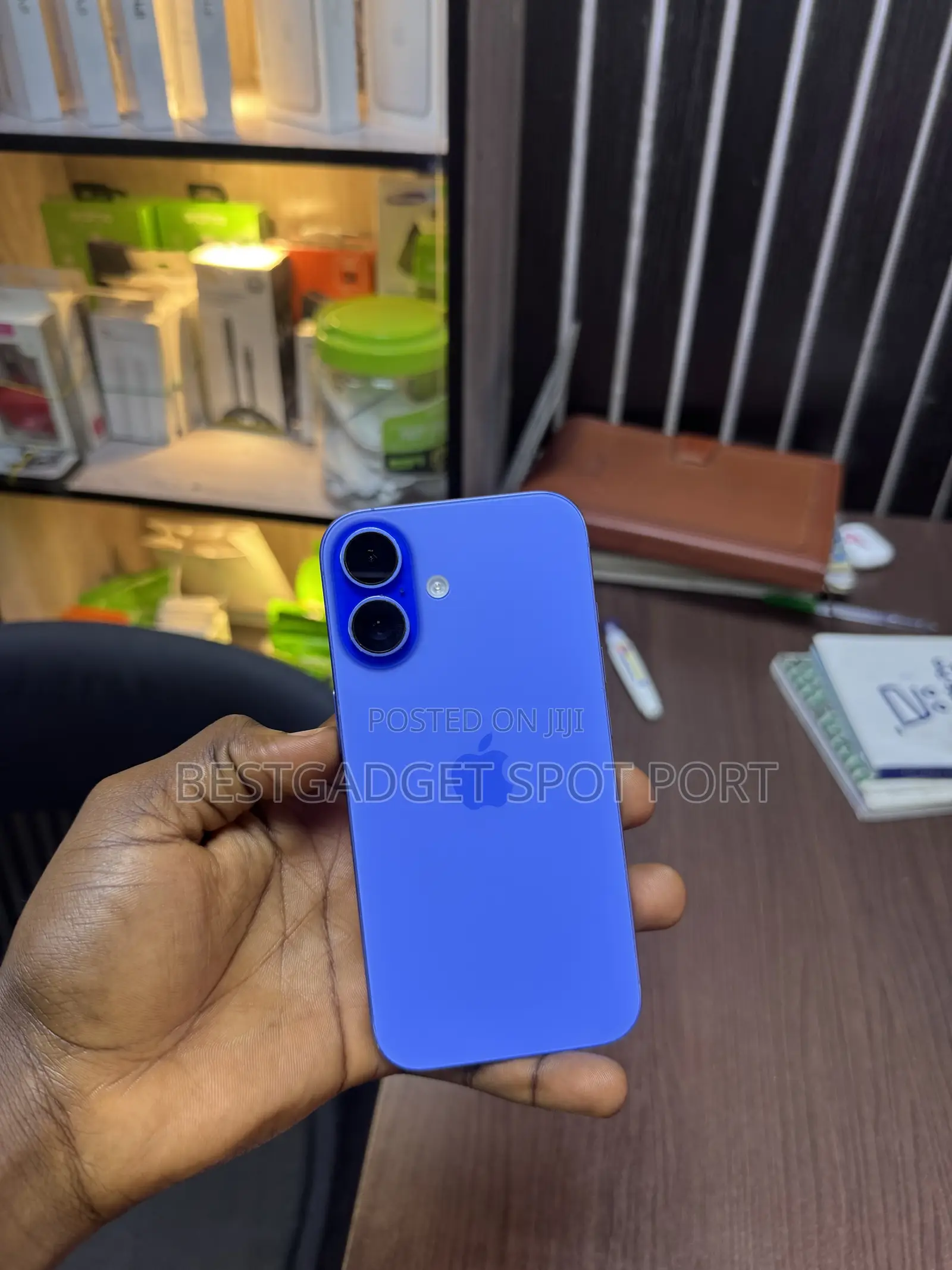 Apple iPhone 16 128 GB Blue