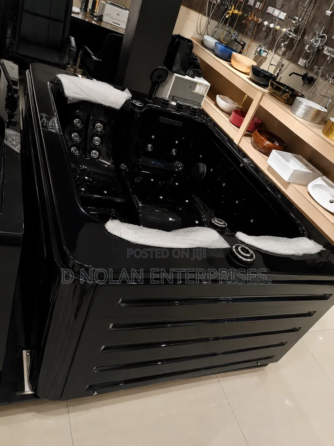 192cm X 130cm Double Jacuzzi for Couples 
