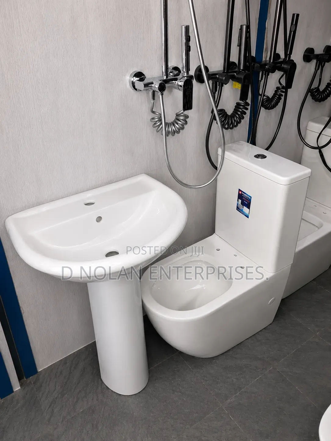 Sweethome Premium Quality Water Closet