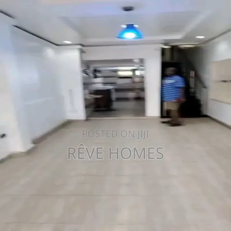 1bdrm Duplex in Oworonshoki / Gbagada for rent