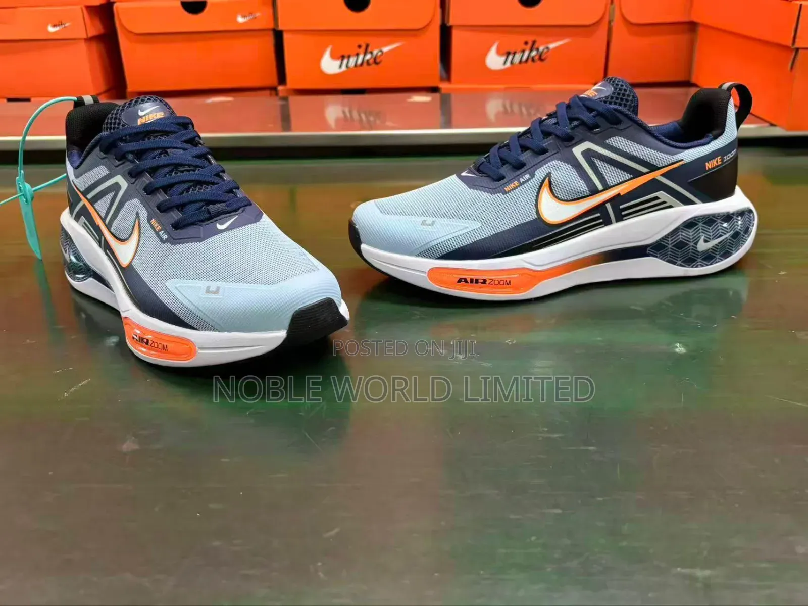 Nike Unisex Standard Sneakers MAT 8h