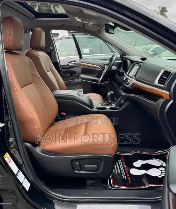 Toyota Highlander 2018 Black