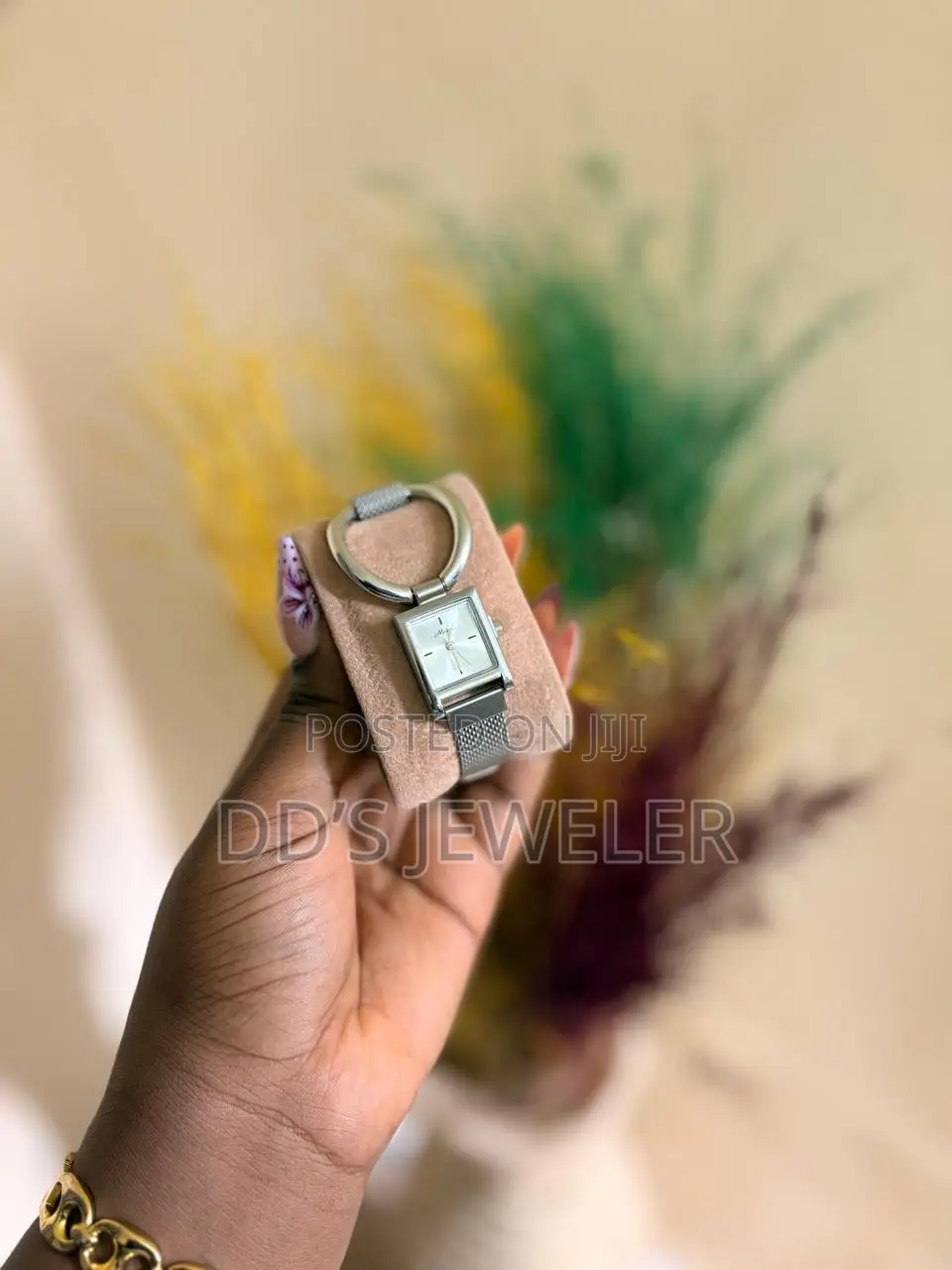 Mishali Mesh Vintage Watch