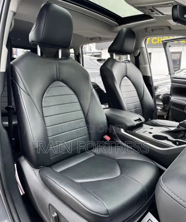 Toyota Highlander 2021 Gray
