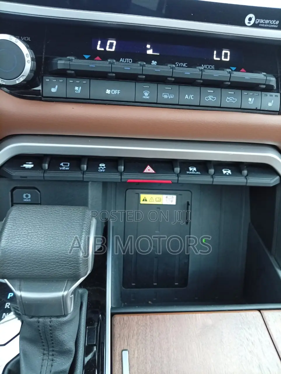 Toyota Tundra 1794 Edition CrewMax 4WD SB w/6.5' Bed 2025 Gray