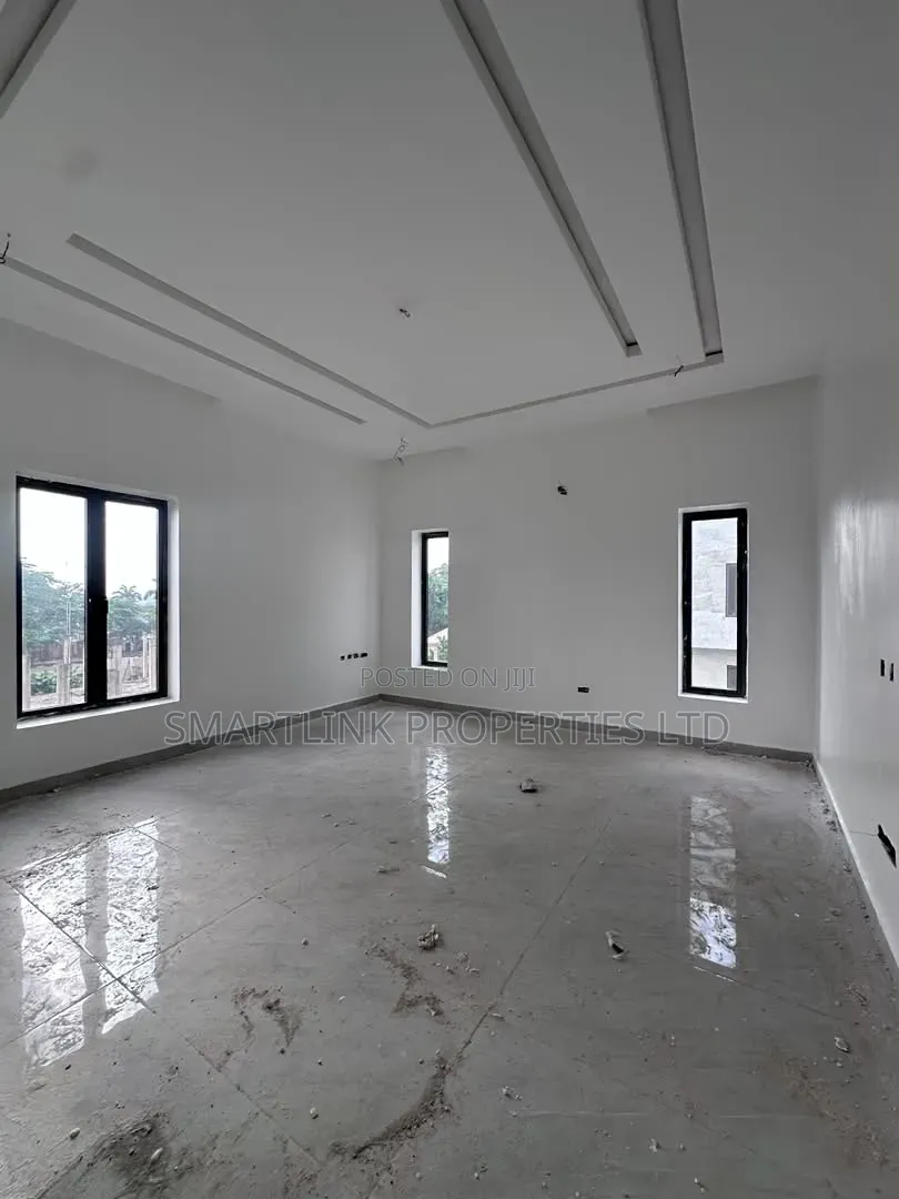 5bdrm Duplex in Asokoro Main Abuja for sale