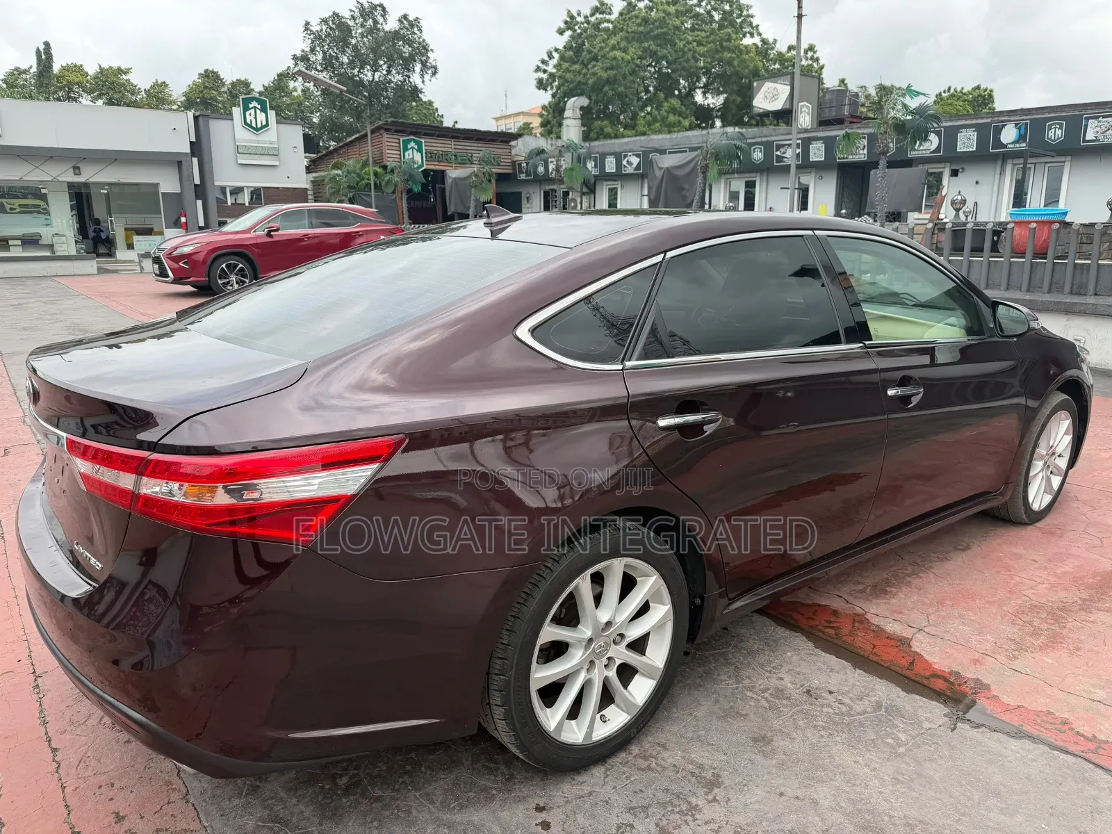 Toyota Avalon Limited 4dr Sedan (3.5L 6cyl 6A) 2014 Burgundy