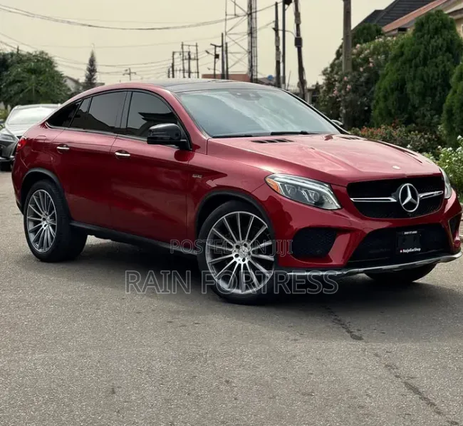 Mercedes-Benz GLE-Class 2017 Red