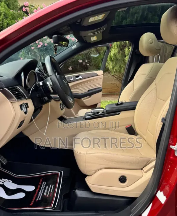 Mercedes-Benz GLE-Class 2017 Red