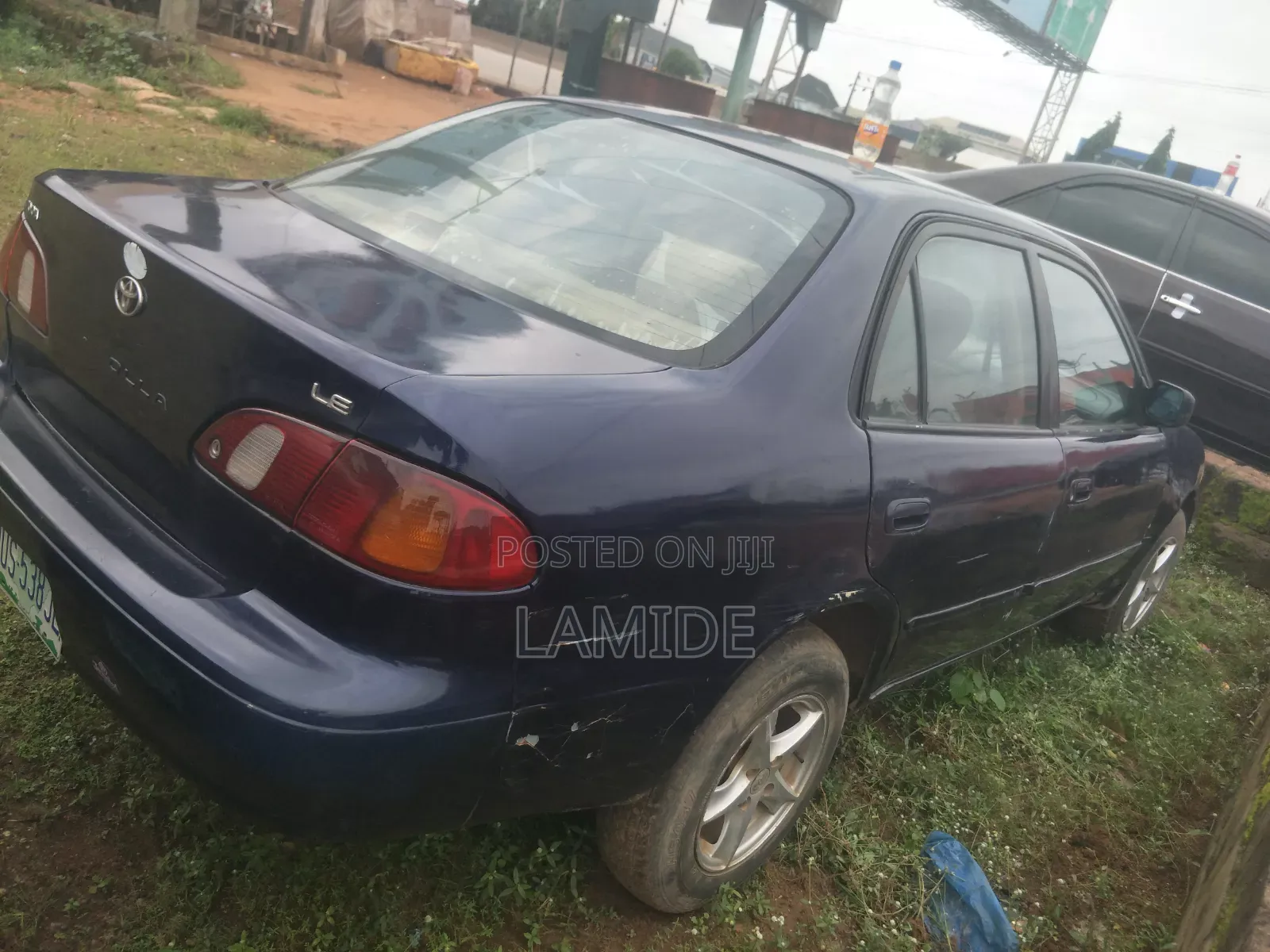 Toyota Corolla 1999 Blue