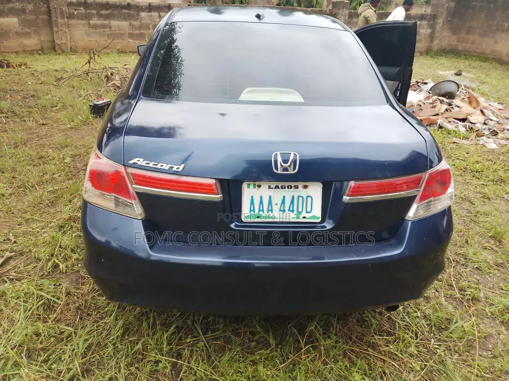 Honda Accord 2011 Blue