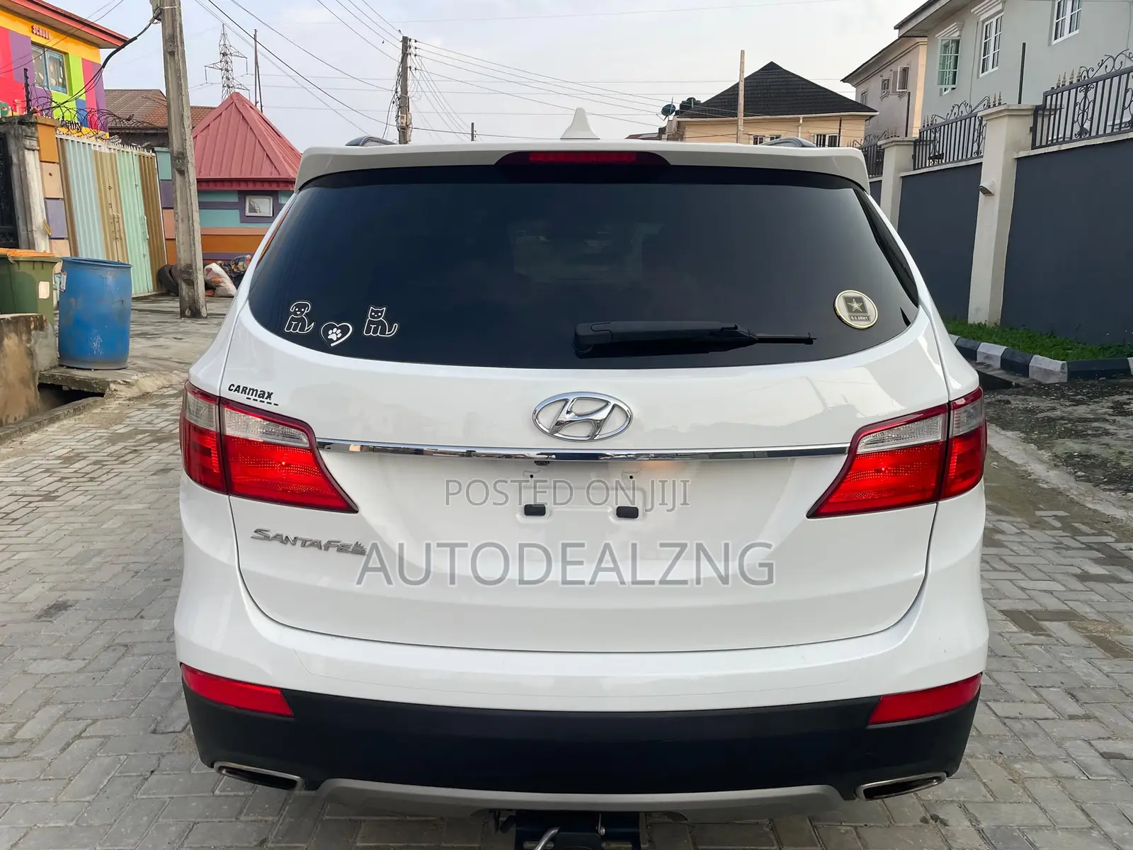 Hyundai Santa Fe SE AWD 2016 White