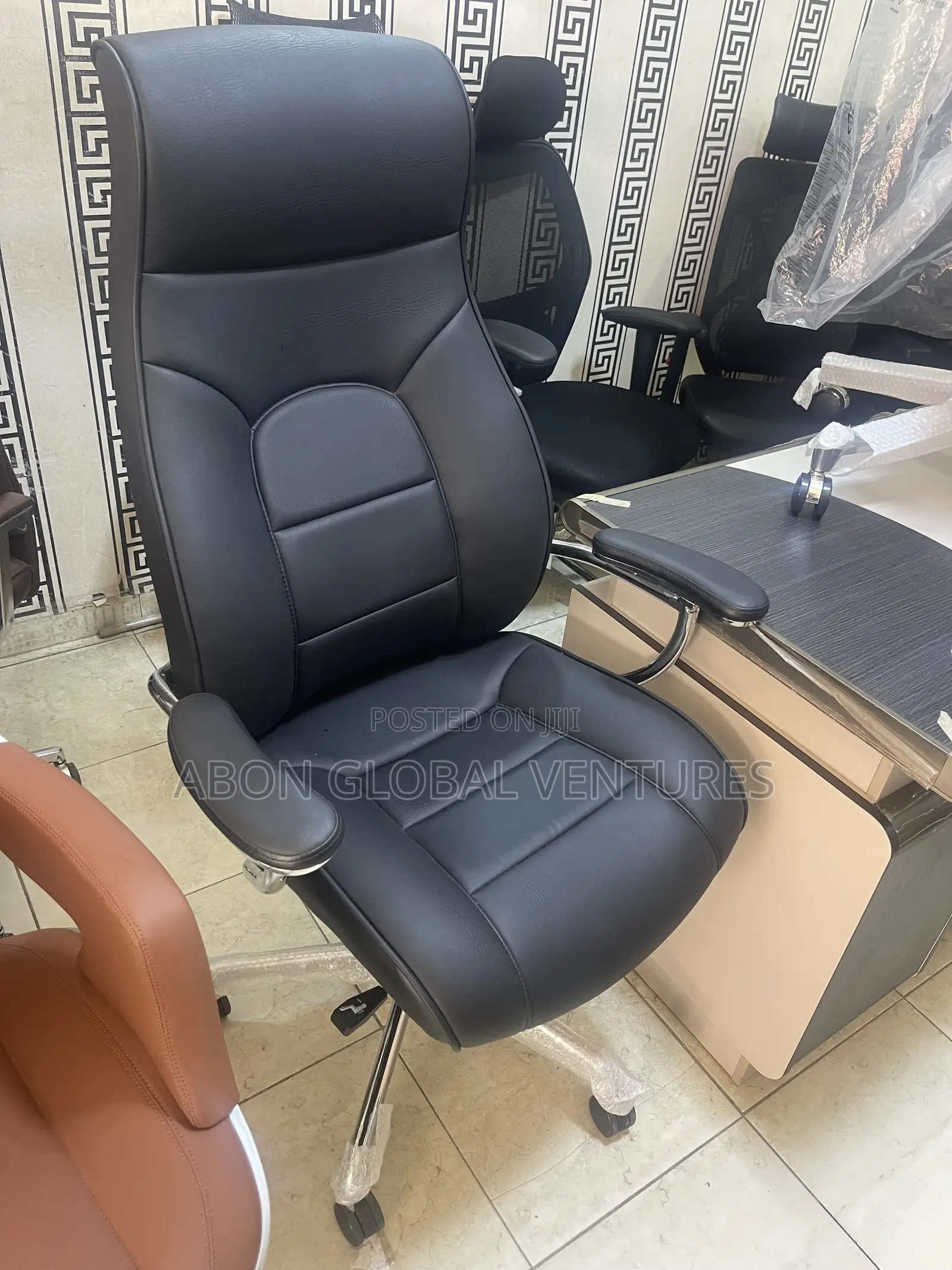 Executive Office Chair (BOSS)