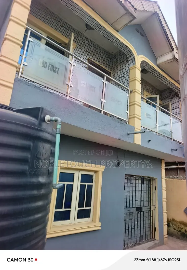 2bdrm Block of Flats in Baruwa Ipaja Lagos for sale