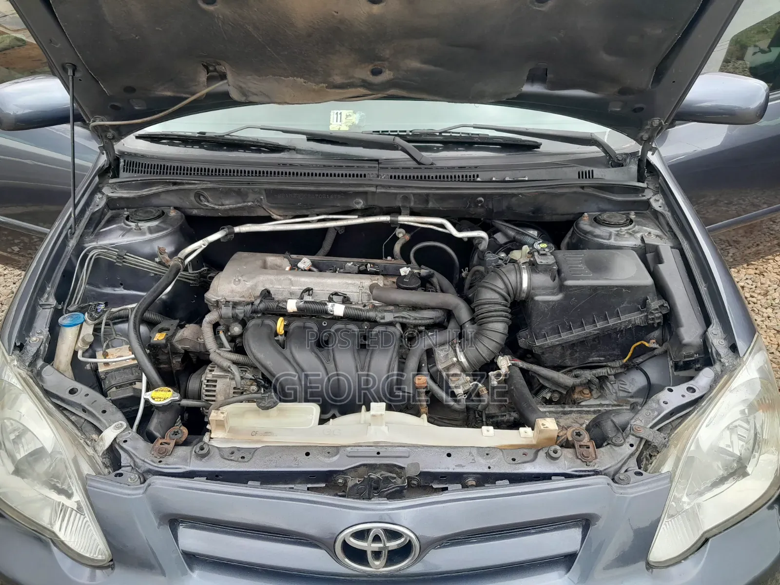Toyota Corolla 2005 Gray