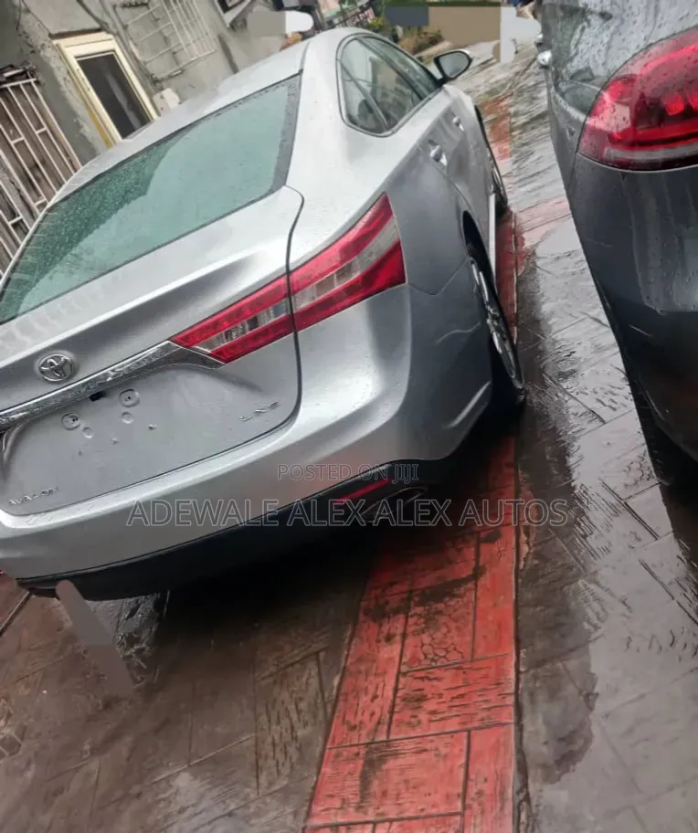Toyota Avalon 2013 Silver