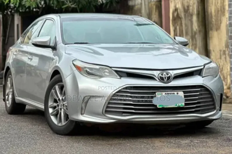 Toyota Avalon 2013 Silver