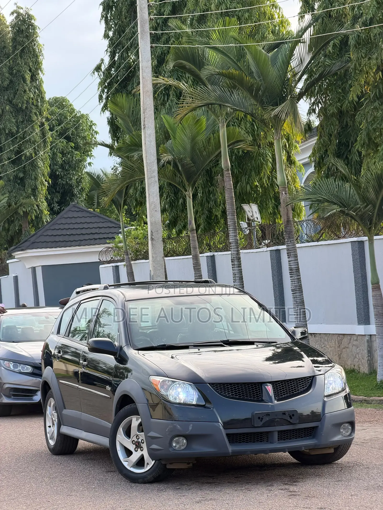 Pontiac Vibe Automatic 2004 Black