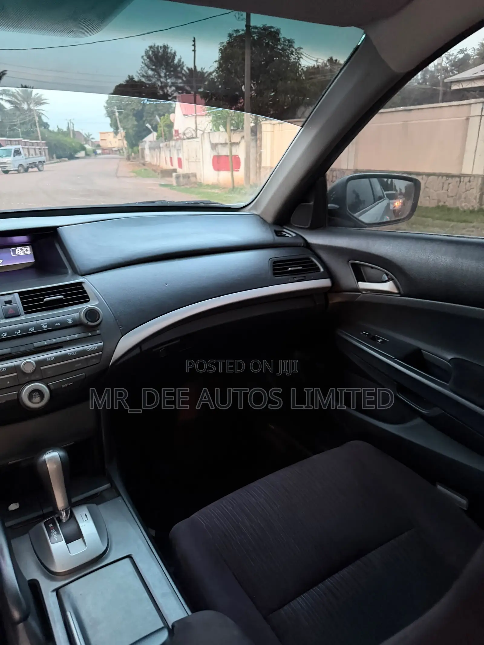 Honda Accord 2011 Silver