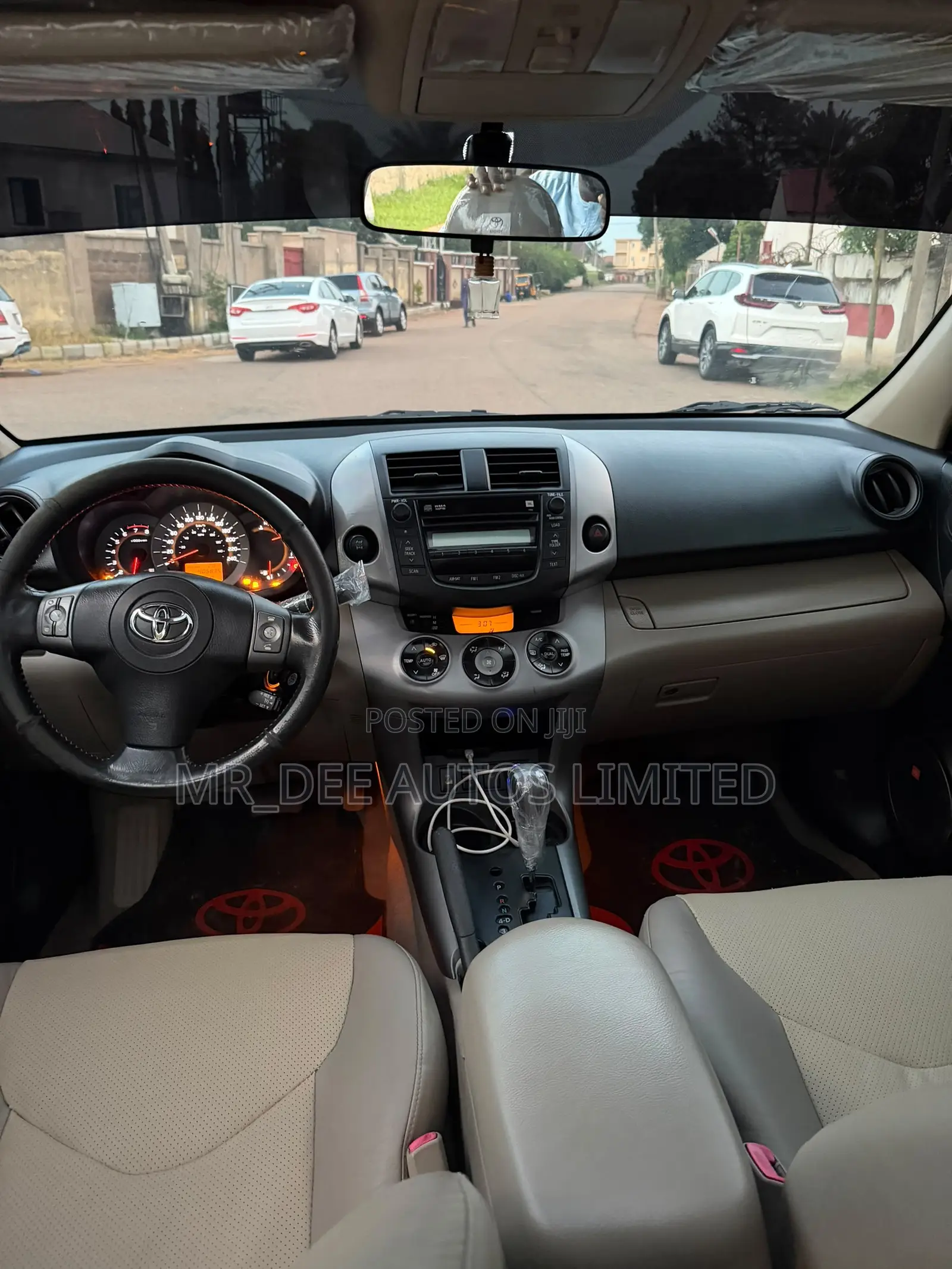 Toyota RAV4 2008 Gold