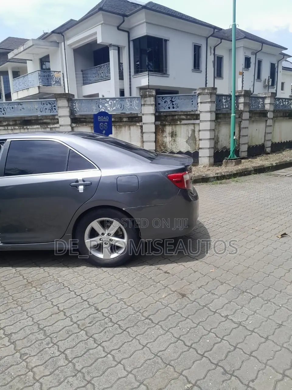 Toyota Camry 2013 Gray