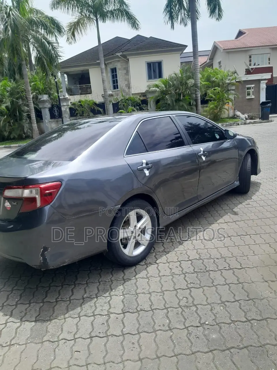 Toyota Camry 2013 Gray