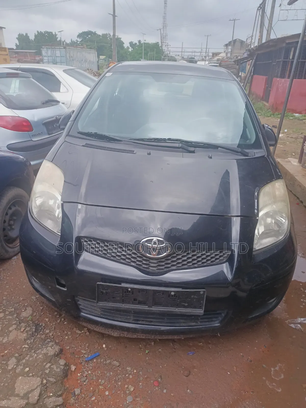 Toyota Yaris 2010 Black