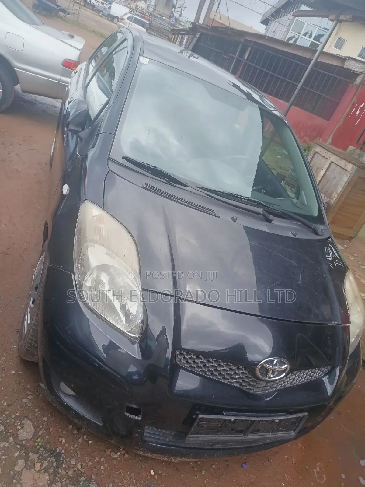 Toyota Yaris 2010 Black