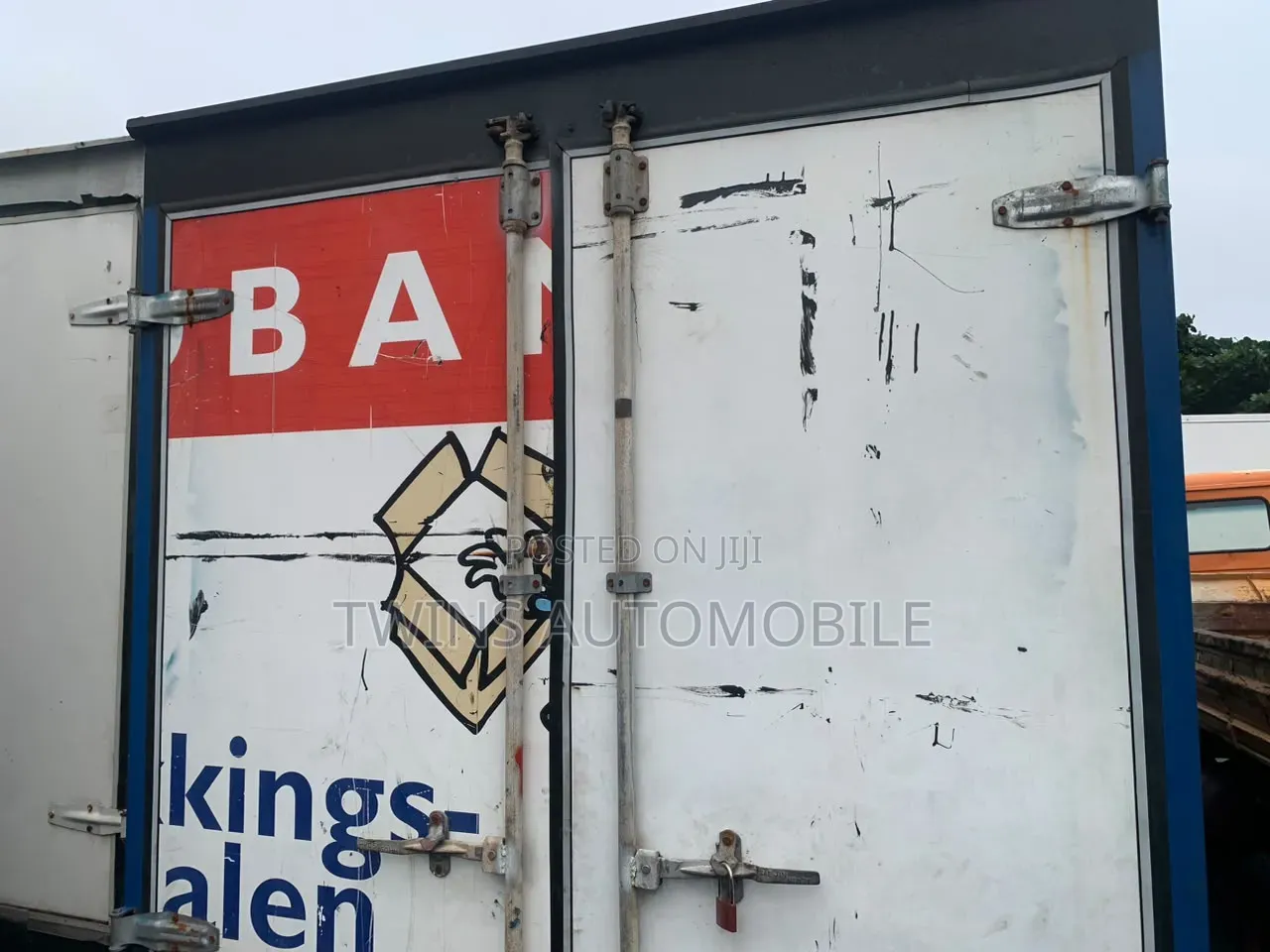 Mercedes Benz Box Truck 2004 Blue