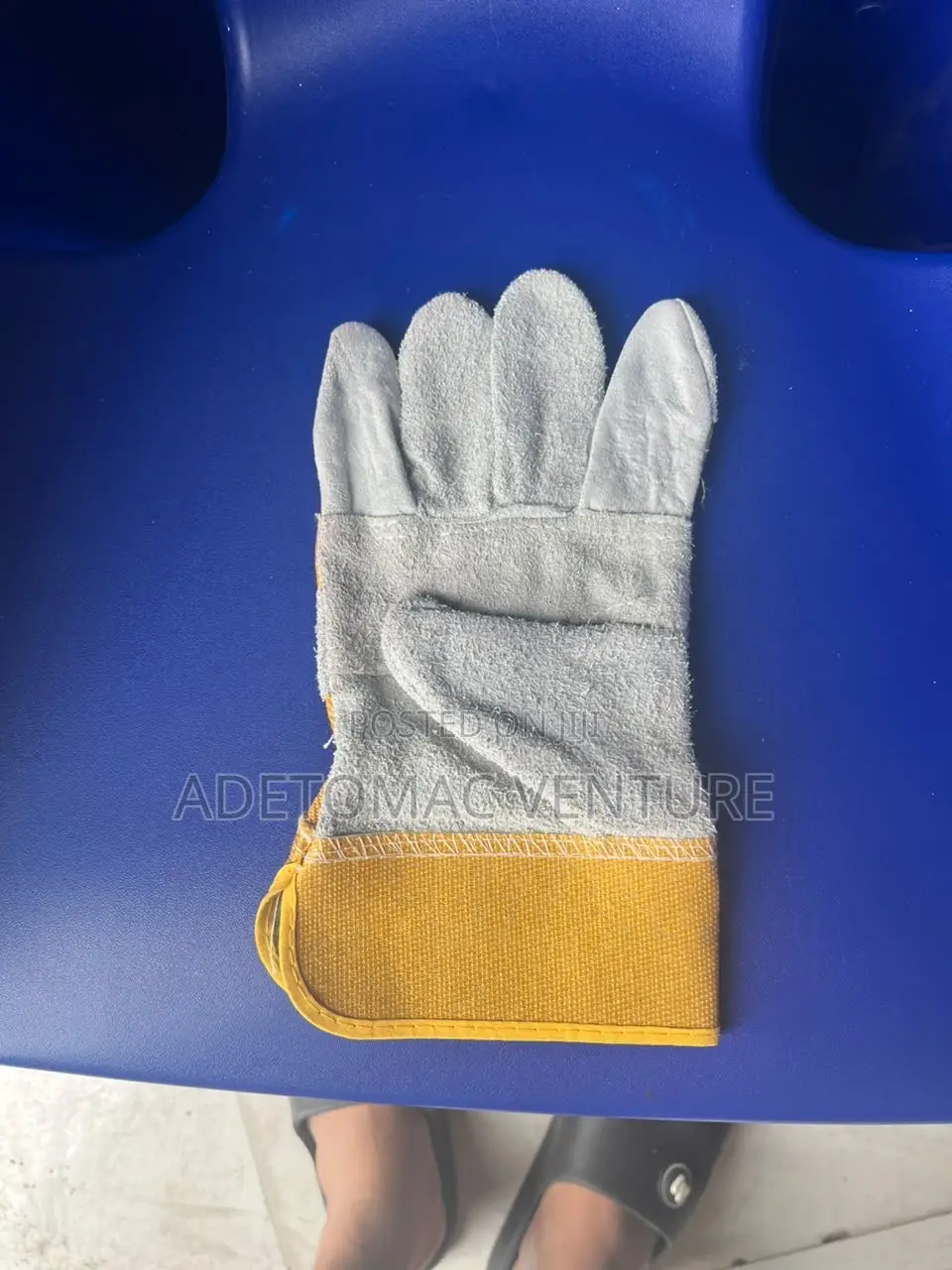 Original Hand Glove