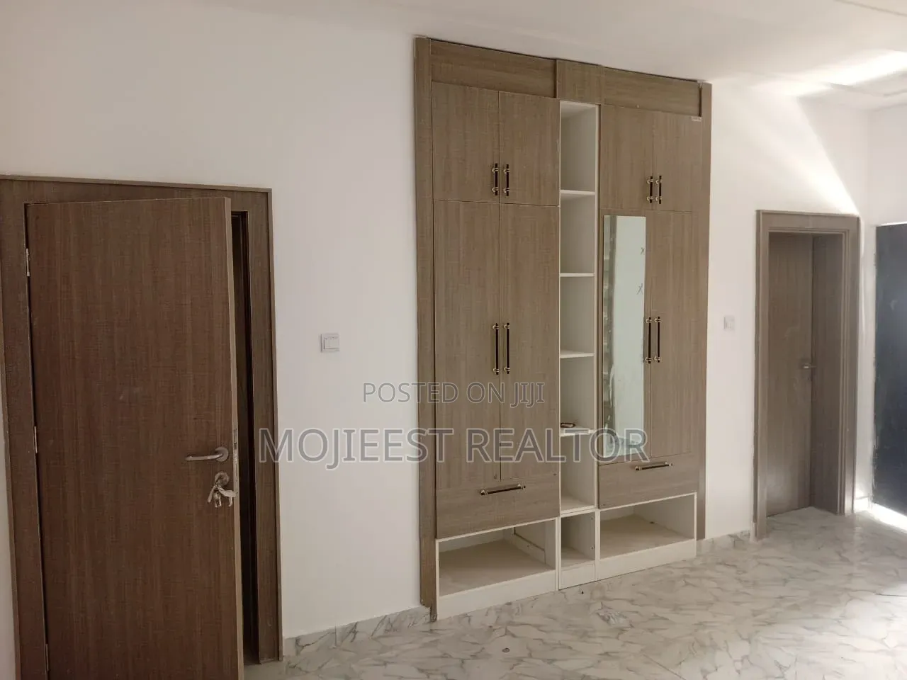 4bdrm Duplex in River Park Estate, Lugbe District for sale