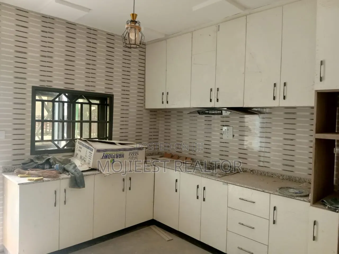 4bdrm Duplex in River Park Estate, Lugbe District for sale