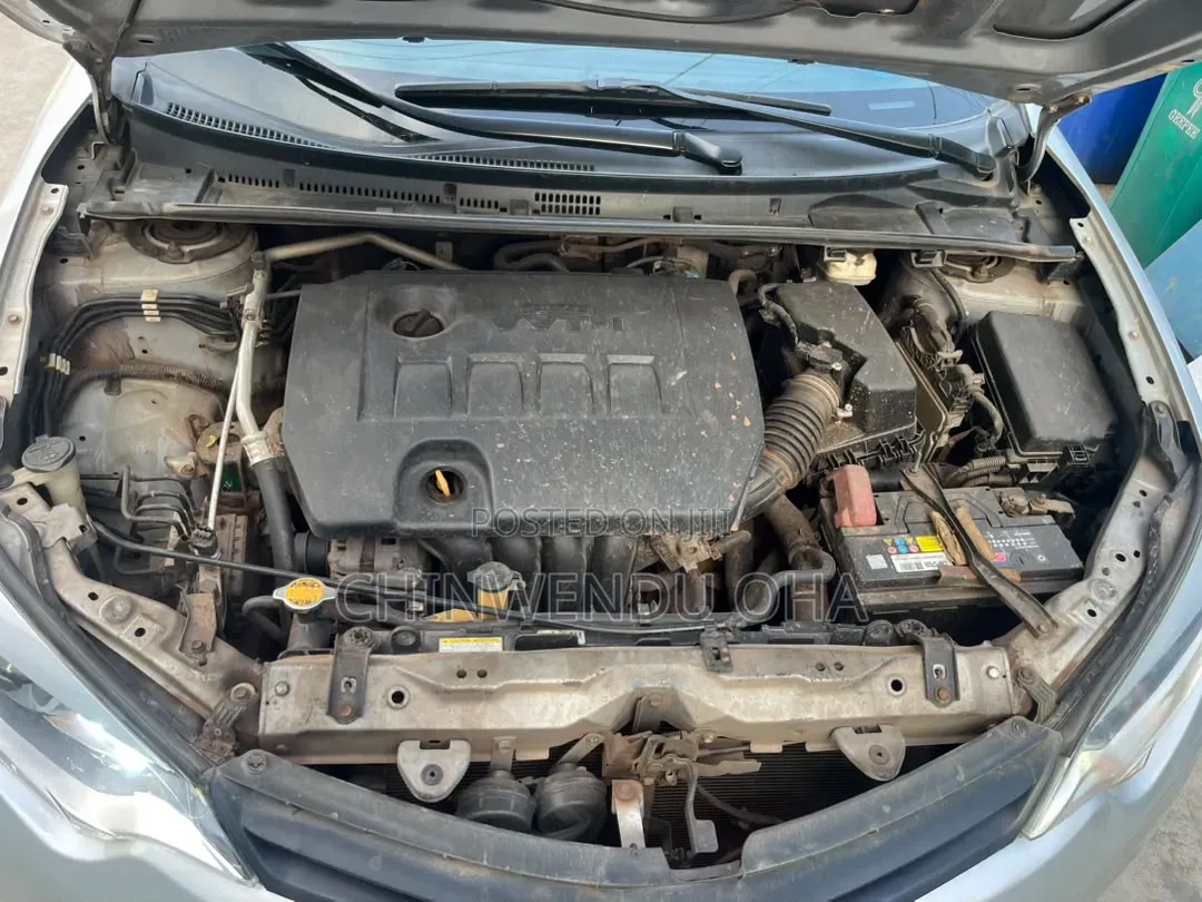 Toyota Corolla 2014 Silver