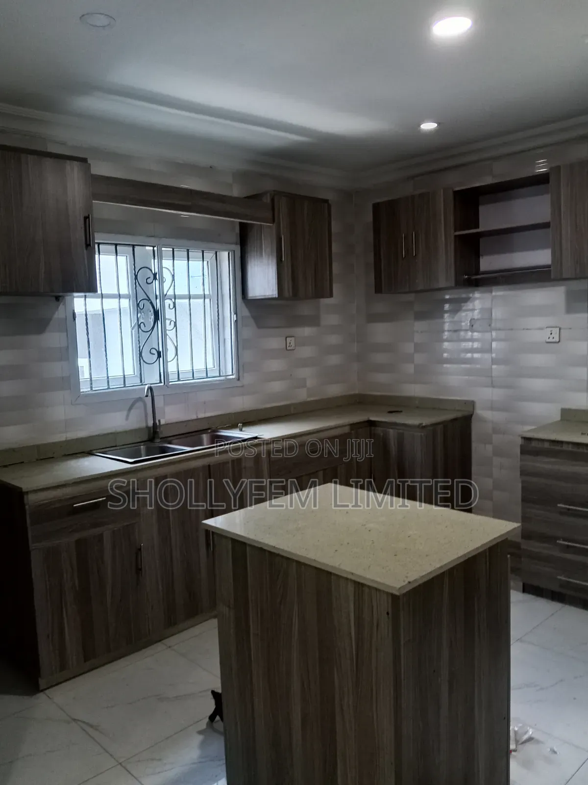 Furnished 3bdrm Block of Flats for rent