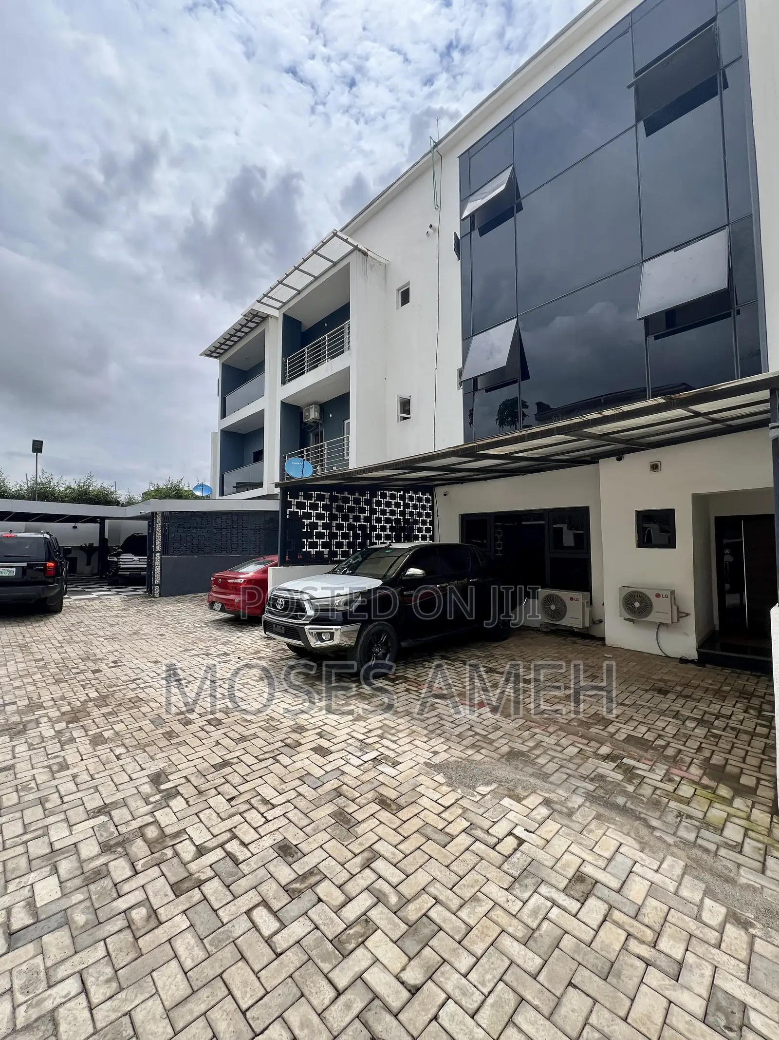 4bdrm Duplex in Wuye for sale