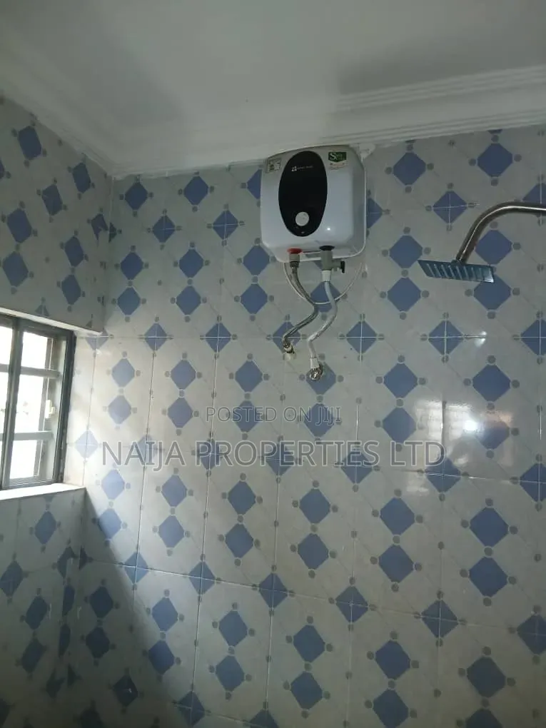 2bdrm Apartment in Seaside Estate, Ado / Ajah for rent