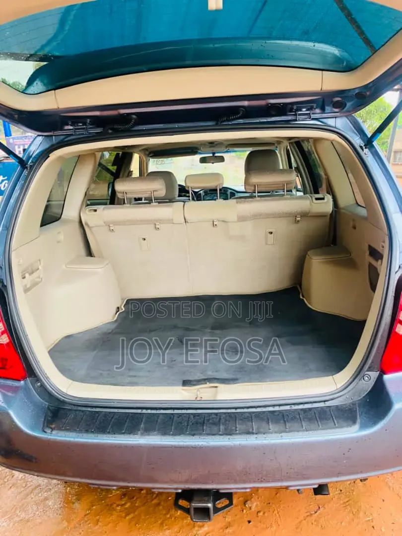 Toyota Highlander 2004 Blue
