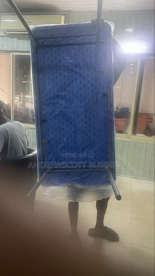 Brand New 5ft Rectangle Event Plastic Table Blue