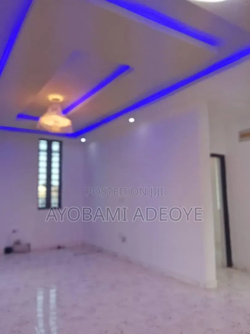 2bdrm Apartment in Opposite Beachwood, Bogije for rent