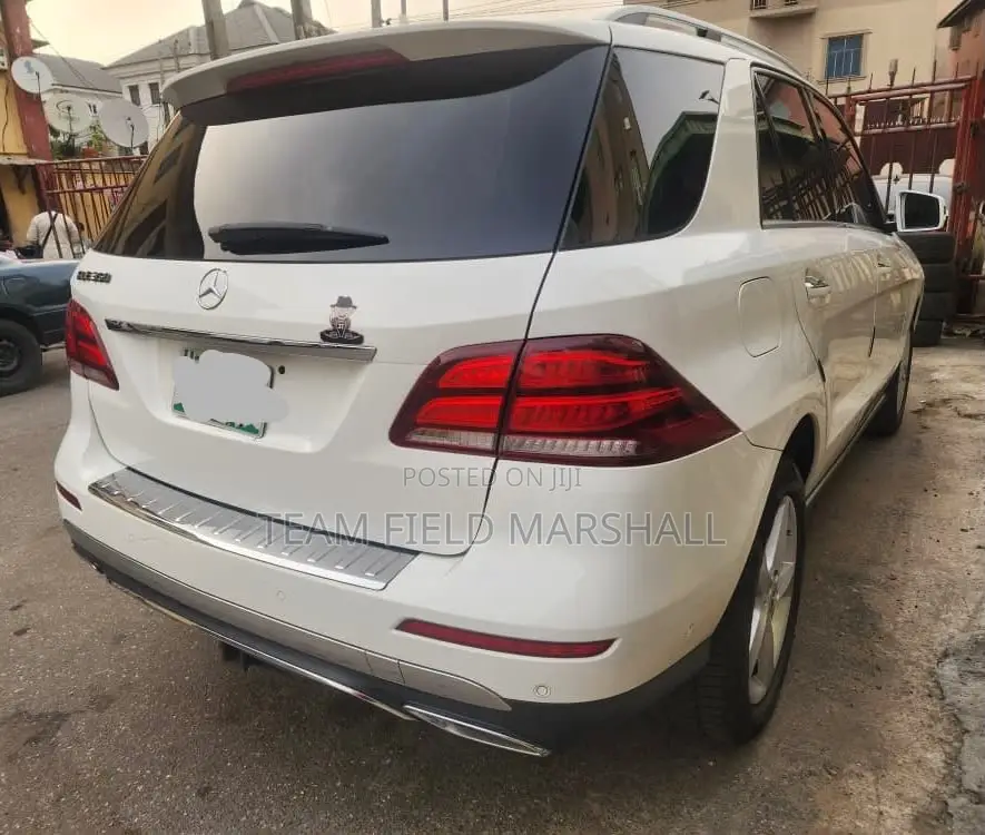 Mercedes-Benz GLE-Class GLE 550 4MATIC 2018 White