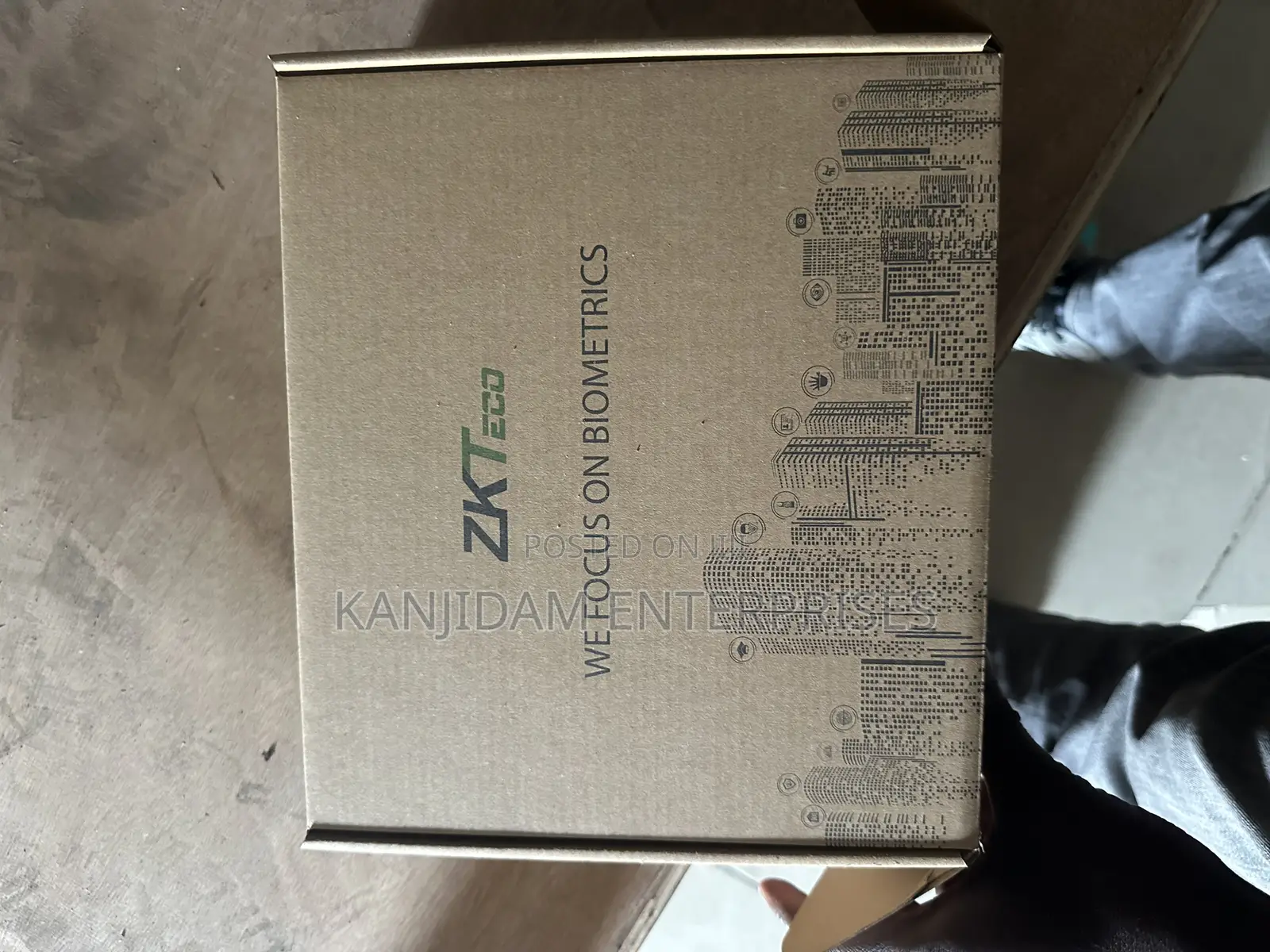 ZKT MB560-VL Facial Attendance Terminal