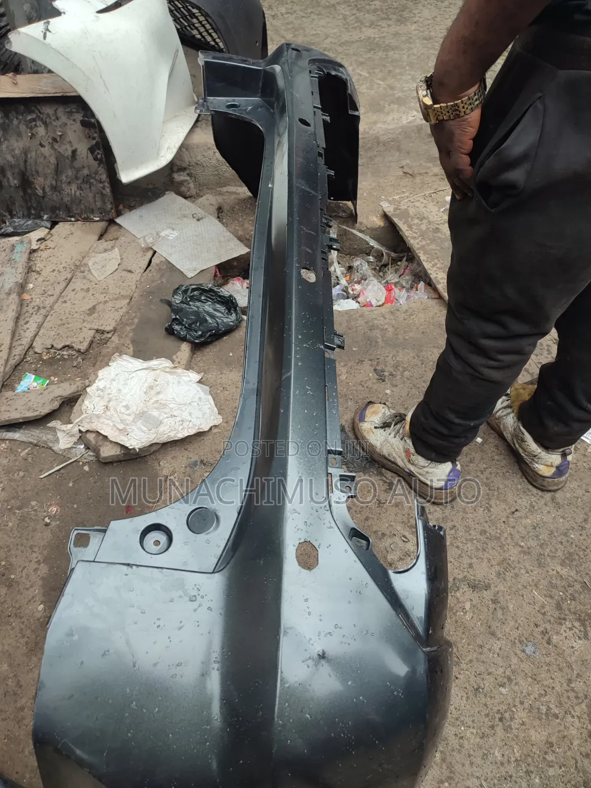 Back Bumper Mitsubishi Pajero Sport 2018 Model