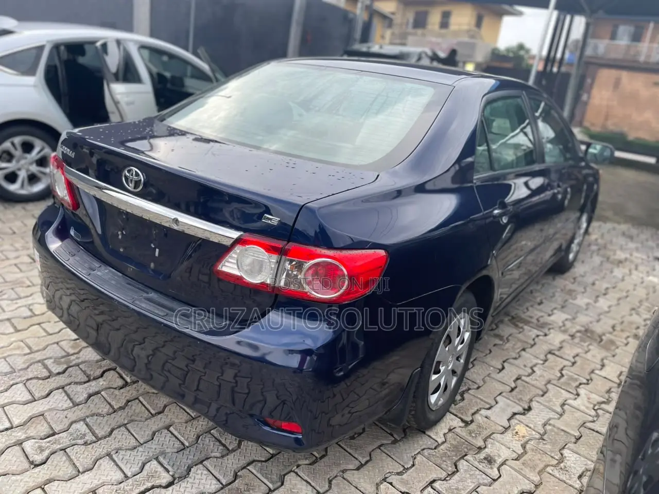 Toyota Corolla LE 4dr Sedan (1.8L 4cyl 4A) 2012 Blue