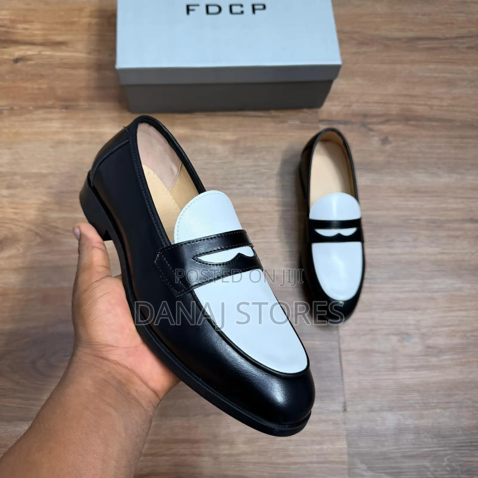 High Quality FDCP Two-Toned Loafers Shoe