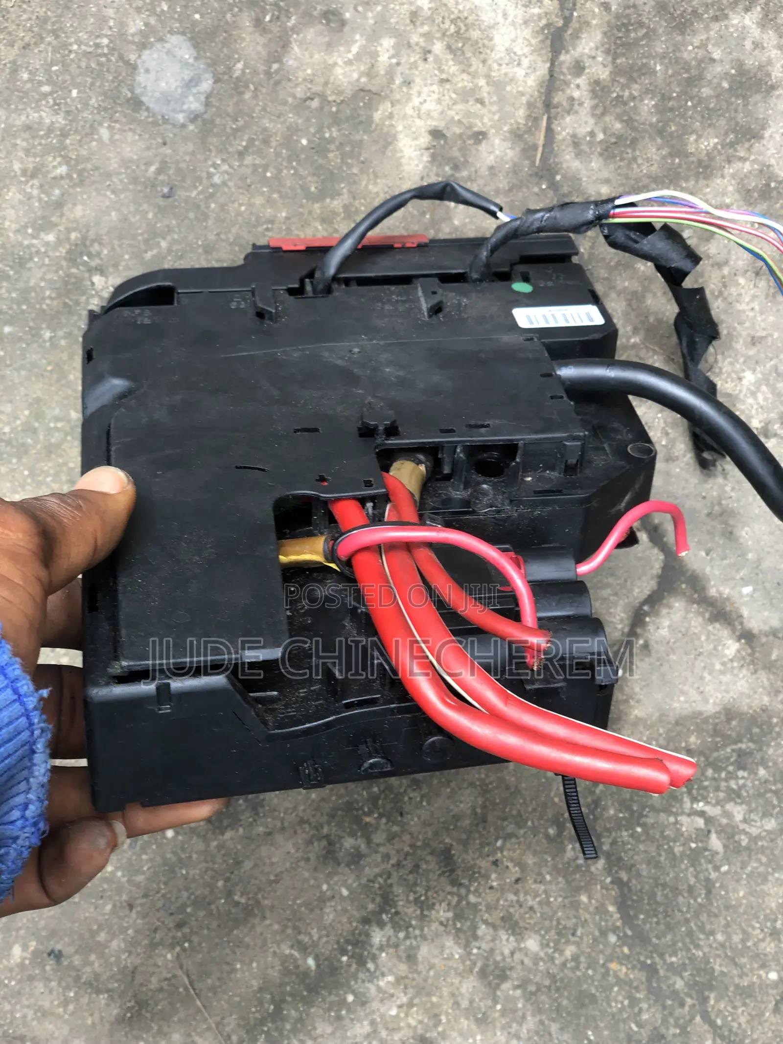 Battery Pre-Fuse for GLK 2013