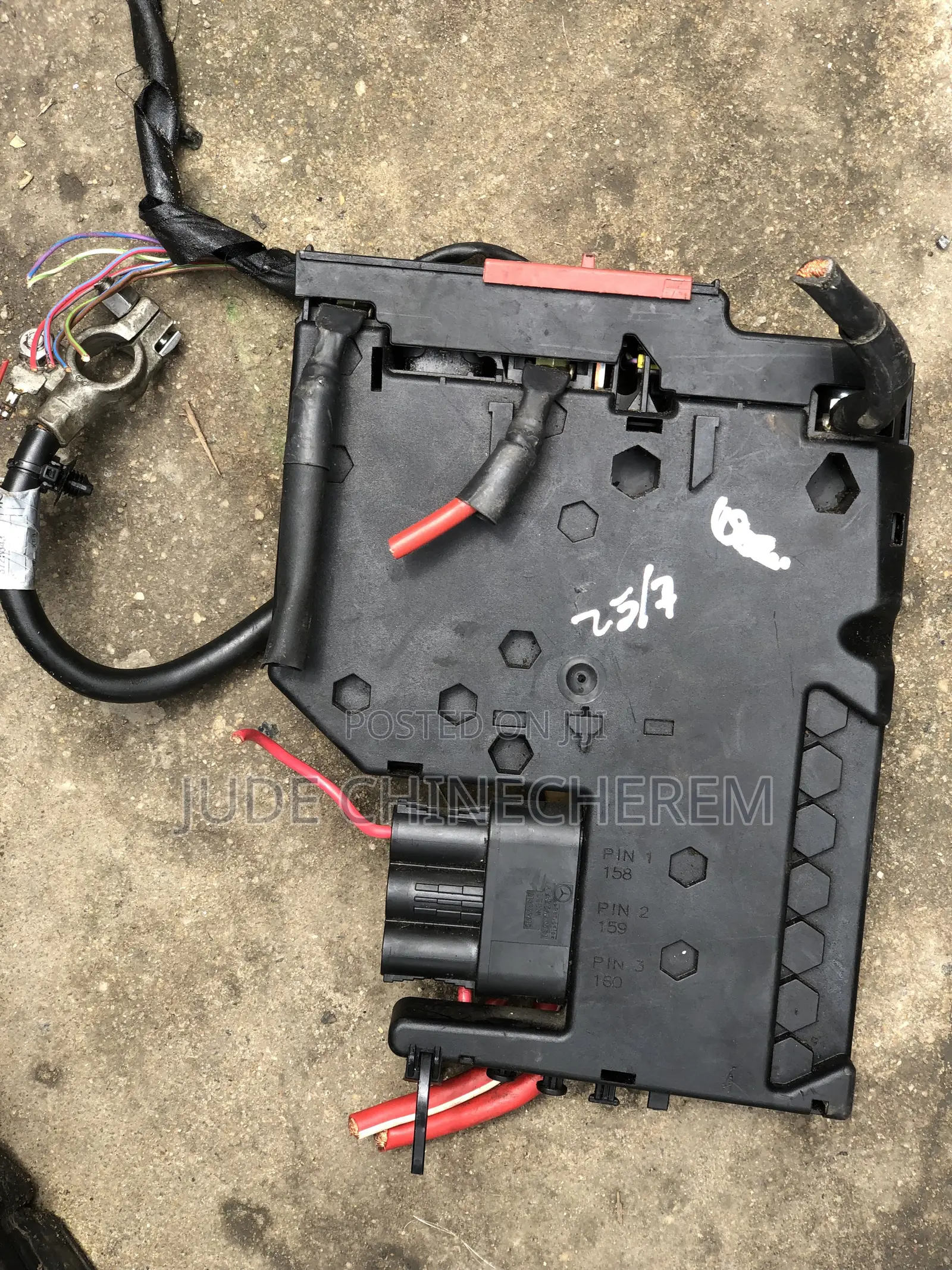 Battery Pre-Fuse for GLK 2013